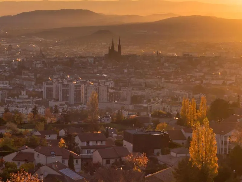 ibis budget Clermont Ferrand Nord Riom Hotel