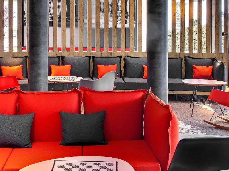 ibis budget Clermont Ferrand Nord Riom 2*,